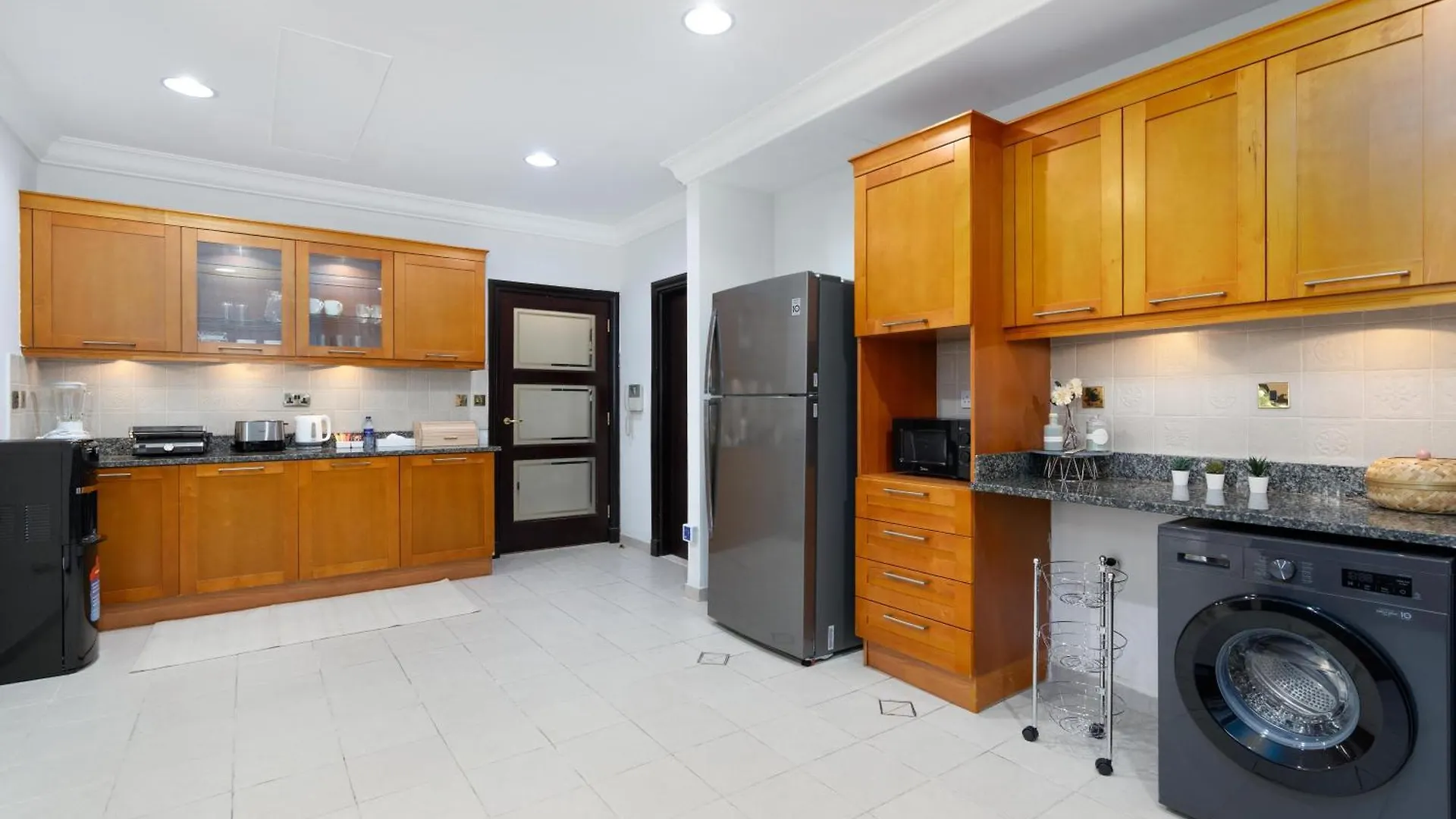 Samaya Vacation Homes - Luxury Villa Pool - Beach Access & Fishing Zone 0*, Dubai United Arab Emirates