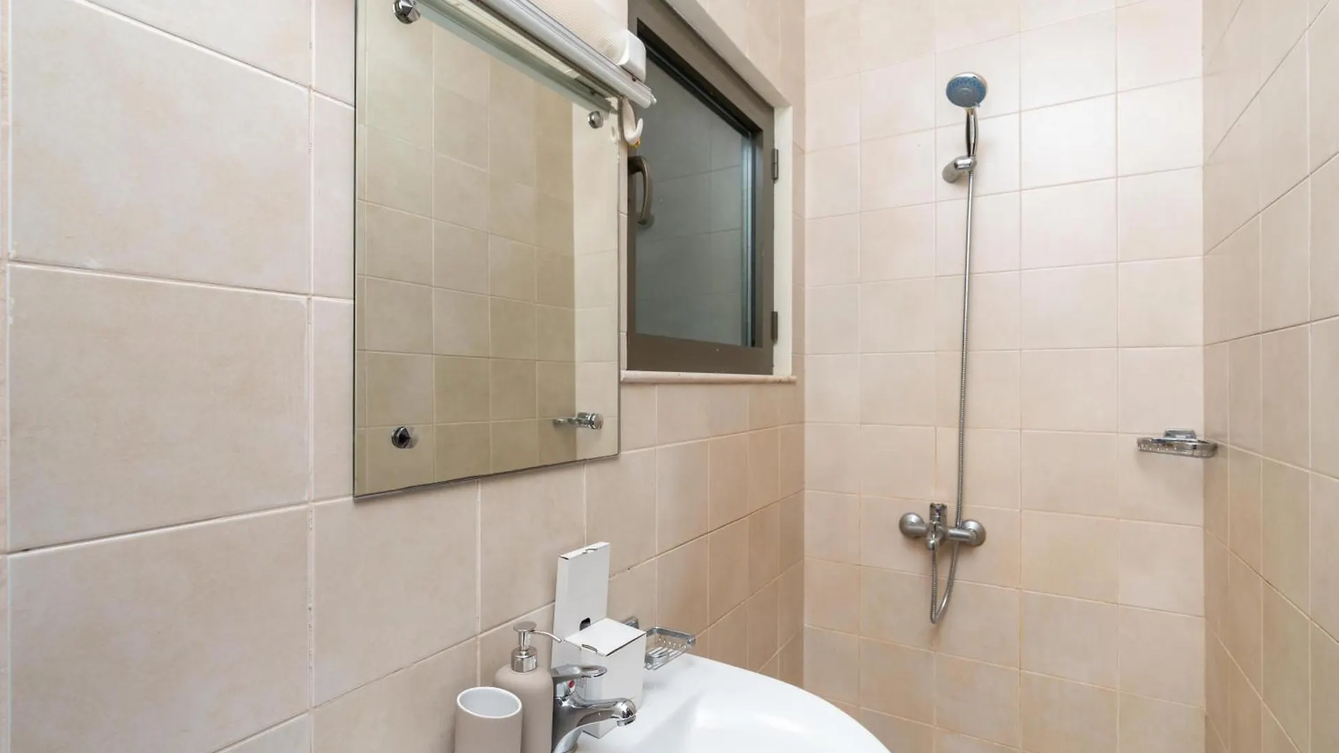 Samaya Vacation Homes - Luxury Villa Pool - Beach Access & Fishing Zone United Arab Emirates